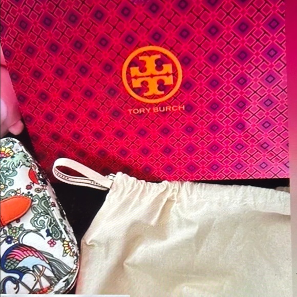 Tory Burch 4 in 1  Colorful Cosmetic Bags Set - Picture 7 of 16
